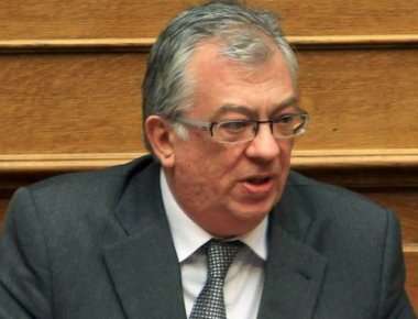 Καταγγελία του Π. Καρκατσούλη για τους συνδικαλιστές της ΔΕΗ - Οι ειδικές διατάξεις και τα «μπόνους» (φωτό)